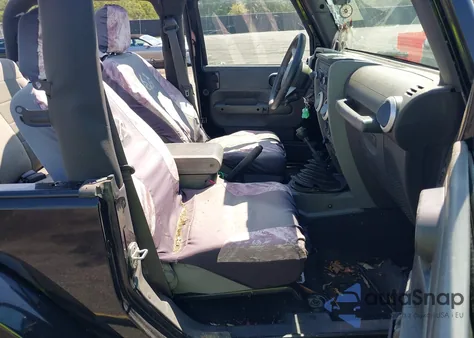 2008 Jeep Wrangler Sahara из США, поврежденный, VIN 1J4FA54188L541664